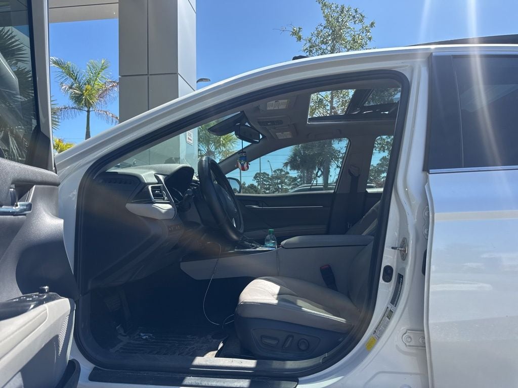 2019 Toyota Camry XSE