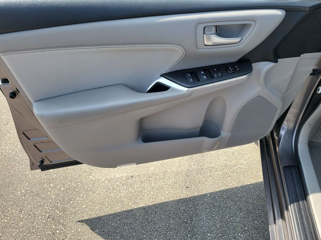 2017 Toyota Camry XLE