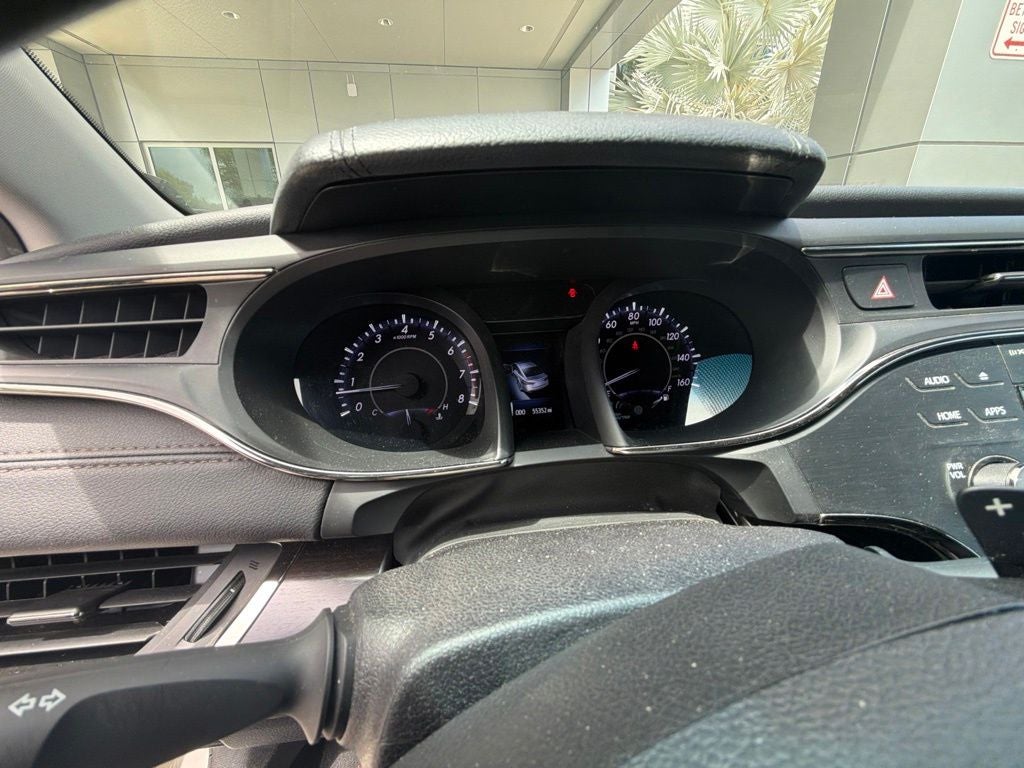 2016 Toyota Avalon XLE
