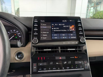2019 Toyota Avalon XLE