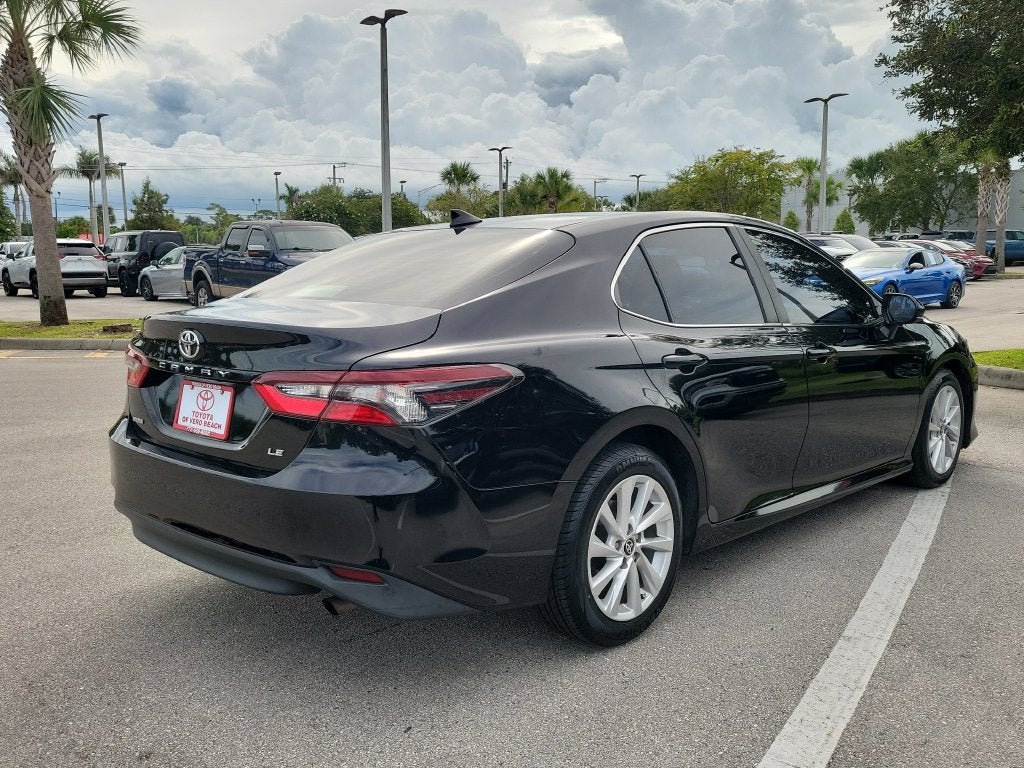 2022 Toyota Camry LE