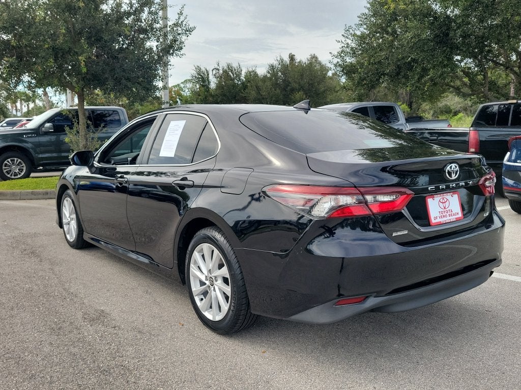 2022 Toyota Camry LE