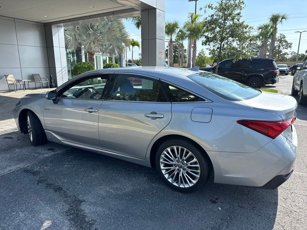 2020 Toyota Avalon Hybrid Limited