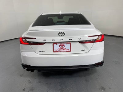 2025 Toyota Camry SE