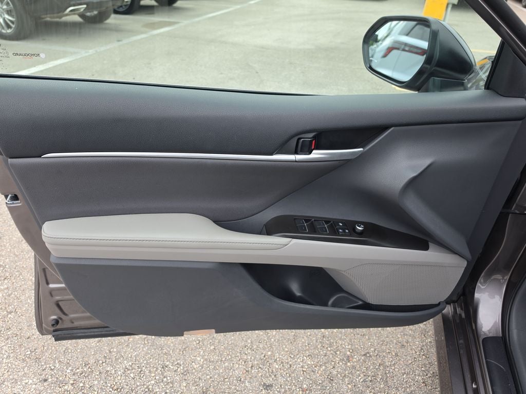 2023 Toyota Camry XLE