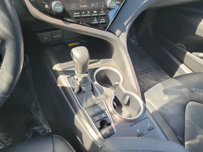 2023 Toyota Camry Hybrid XLE