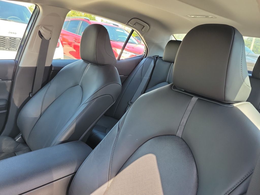 2023 Toyota Camry Hybrid XLE