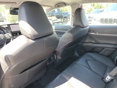 2023 Toyota Camry Hybrid XLE