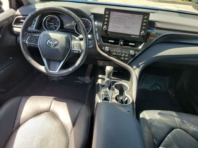 2023 Toyota Camry Hybrid XLE