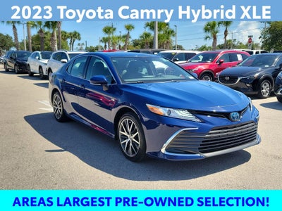 2023 Toyota Camry Hybrid XLE