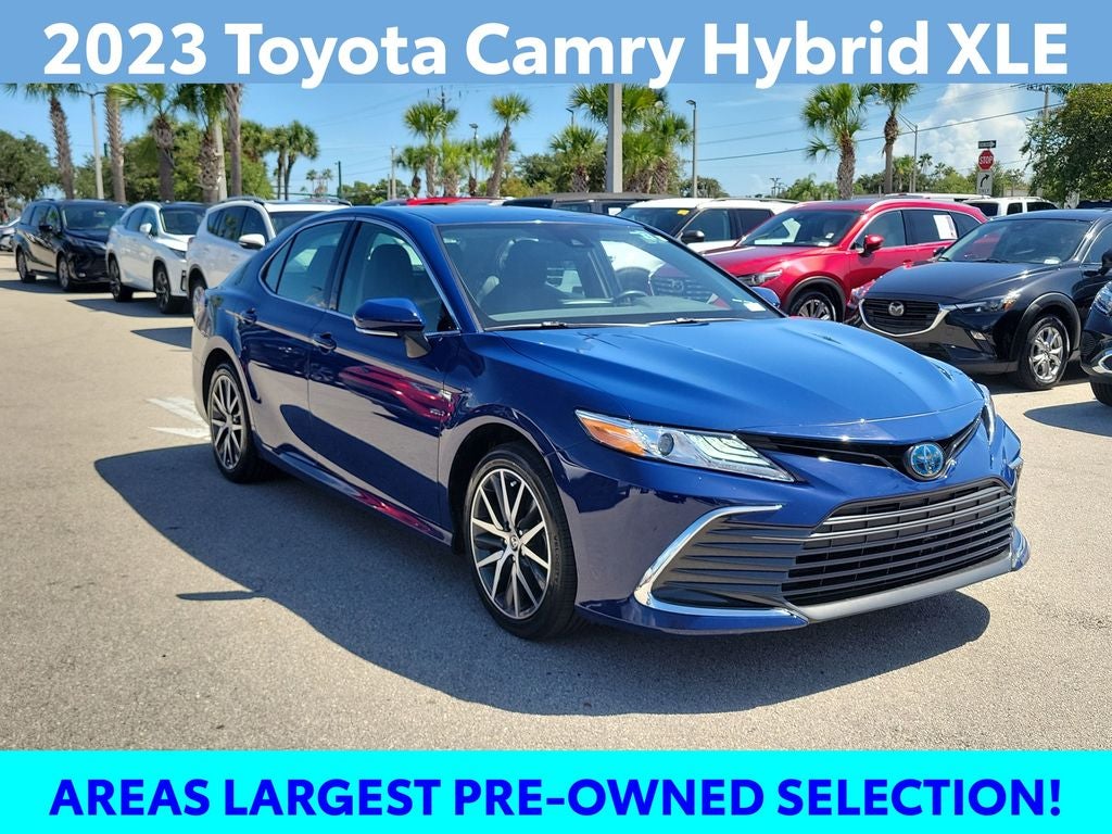 2023 Toyota Camry Hybrid XLE