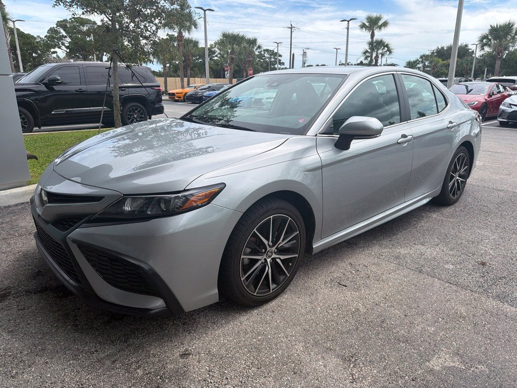 2024 Toyota Camry SE