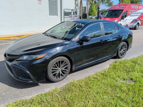 2021 Toyota Camry SE