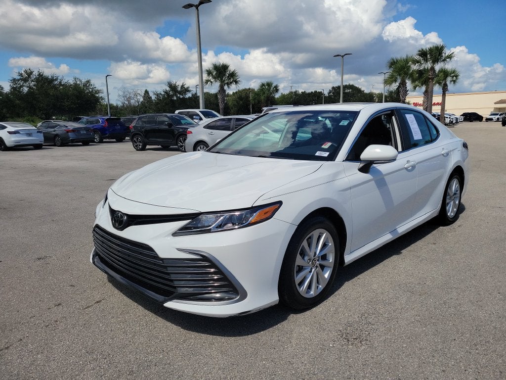 2024 Toyota Camry LE