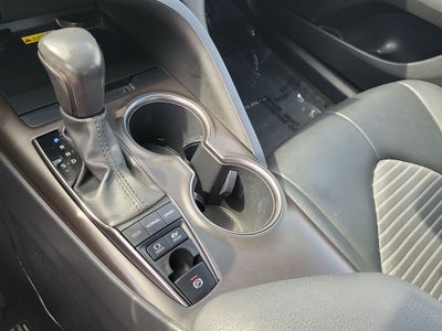 2023 Toyota Camry Hybrid SE
