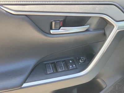 2025 Toyota RAV4 Hybrid XSE