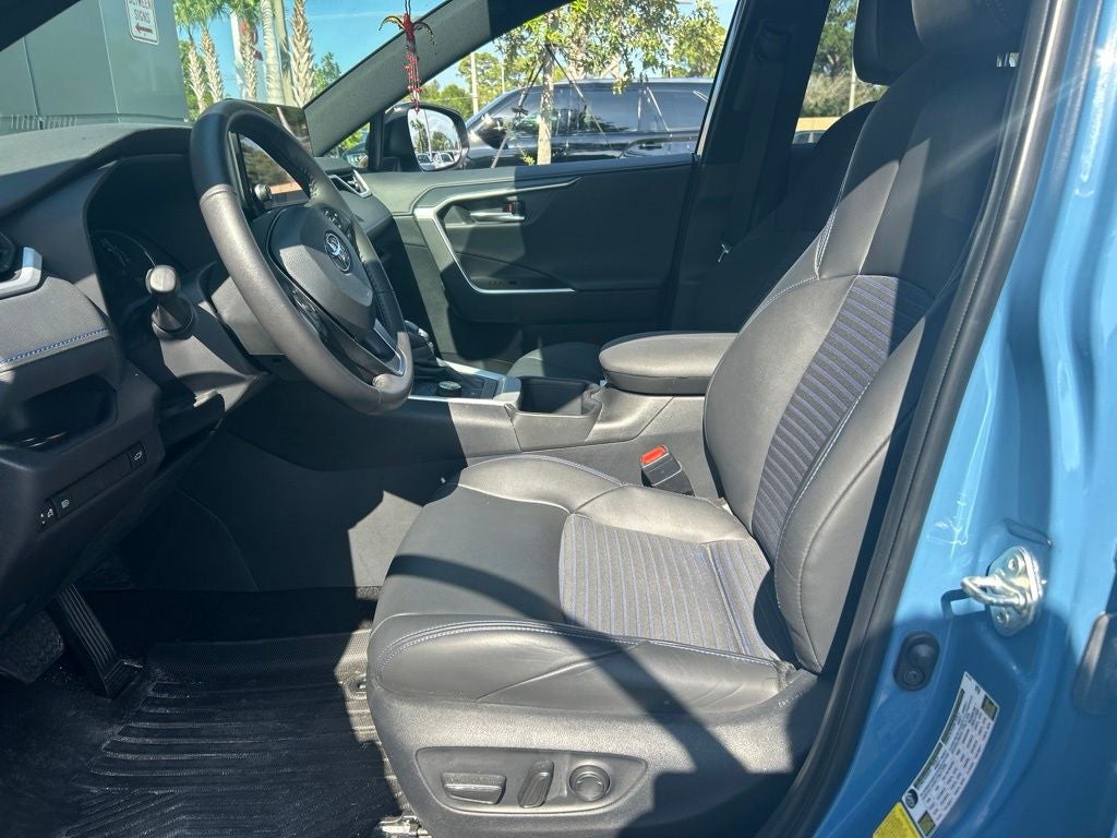 2025 Toyota RAV4 Hybrid XSE