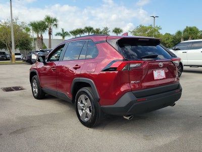 2025 Toyota RAV4 Hybrid XLE