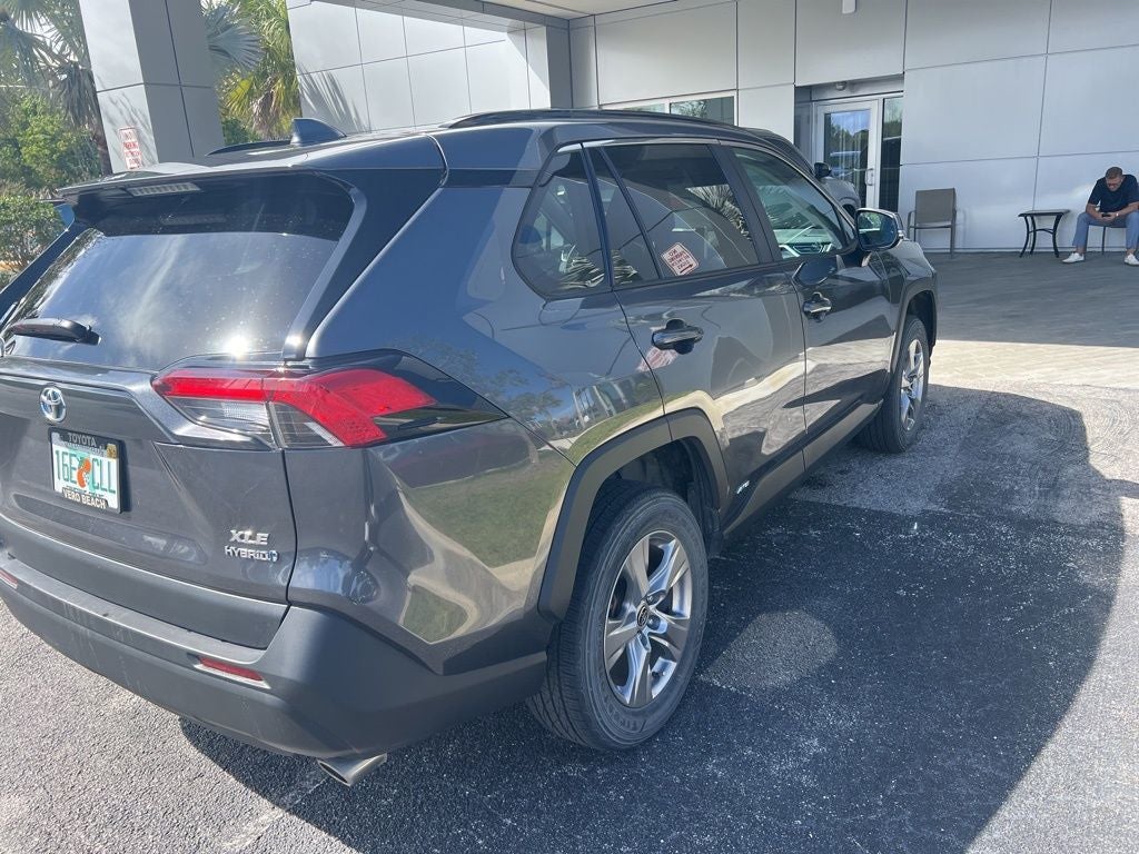 2024 Toyota RAV4 Hybrid XLE