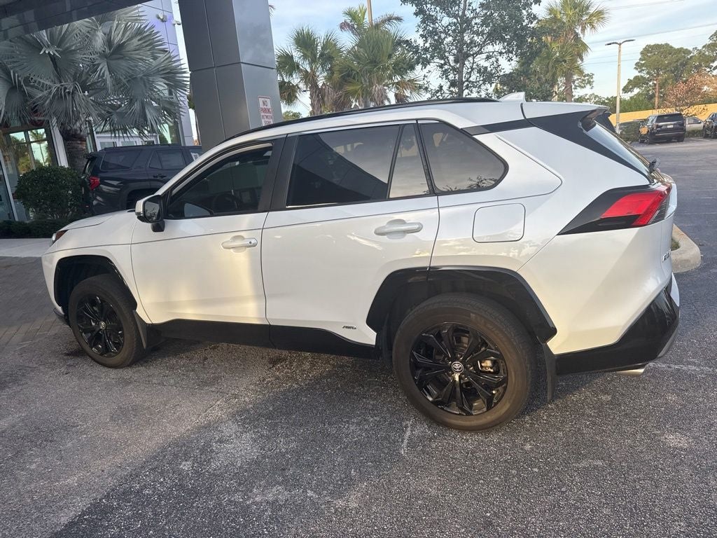2024 Toyota RAV4 Hybrid SE