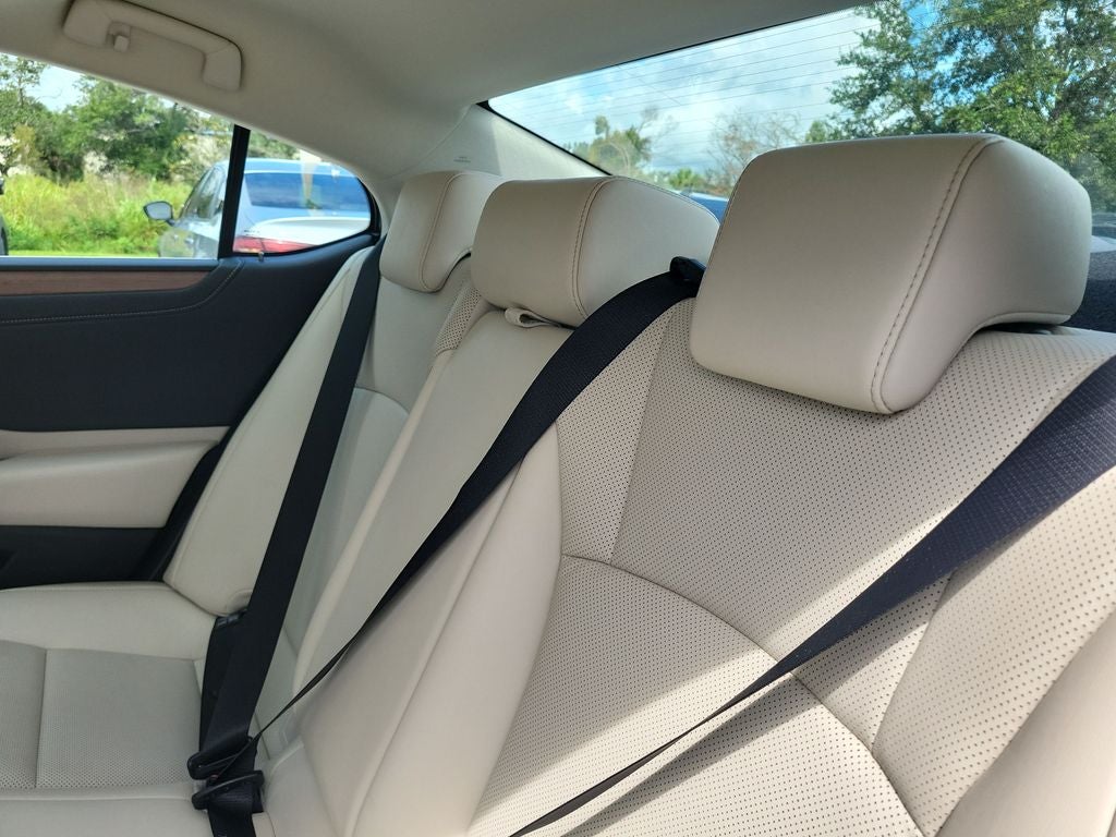 2023 Lexus ES 350