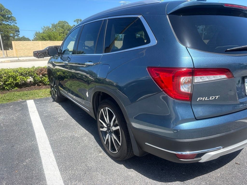 2021 Honda Pilot Touring 8 Passenger