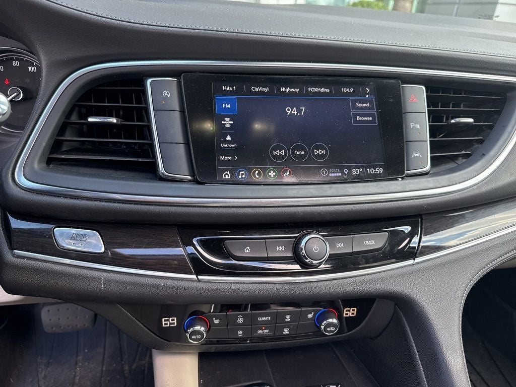 2023 Buick Enclave Essence