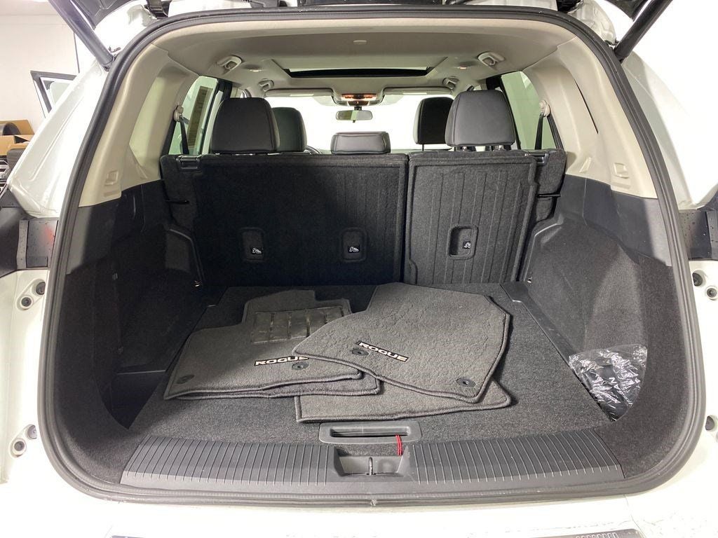 2024 Nissan Rogue SV Premium