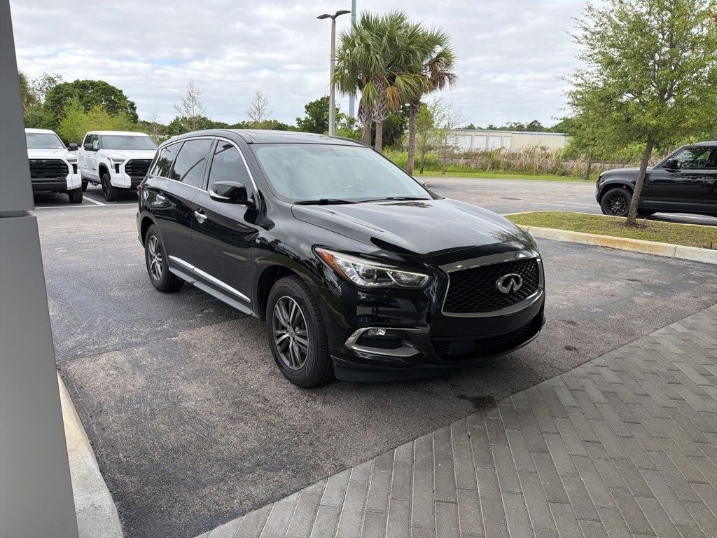 2017 INFINITI QX60 Base