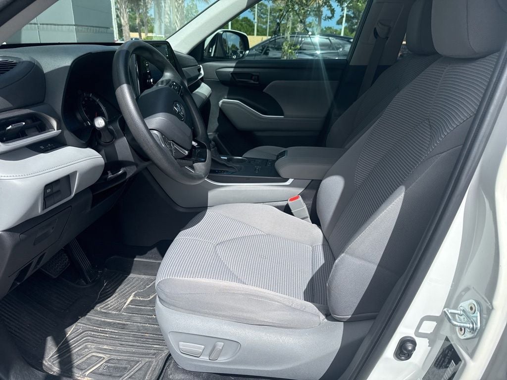 2021 Toyota Highlander L