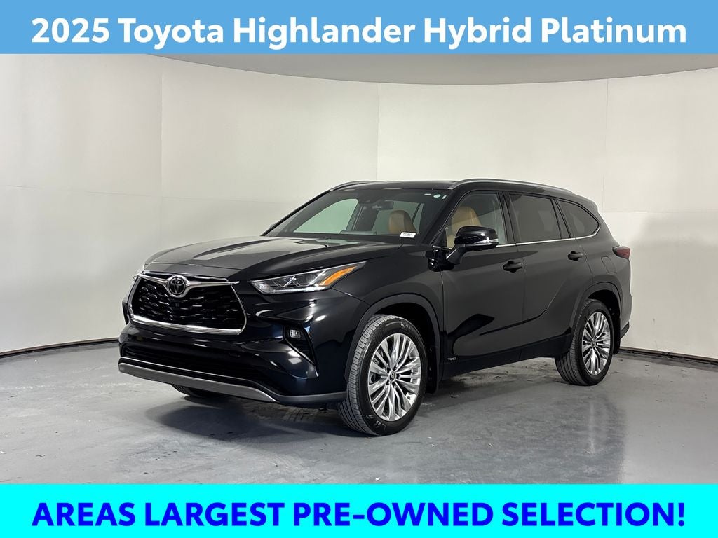 2025 Toyota Highlander Hybrid Platinum