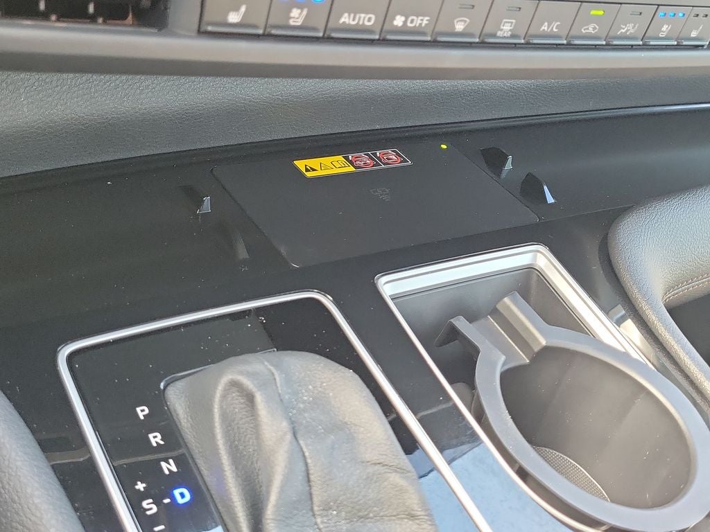 2025 Toyota Sienna Platinum 7 Passenger