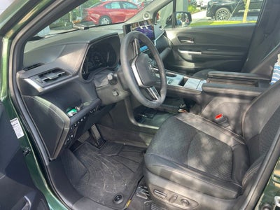 2025 Toyota Sienna Platinum 7 Passenger