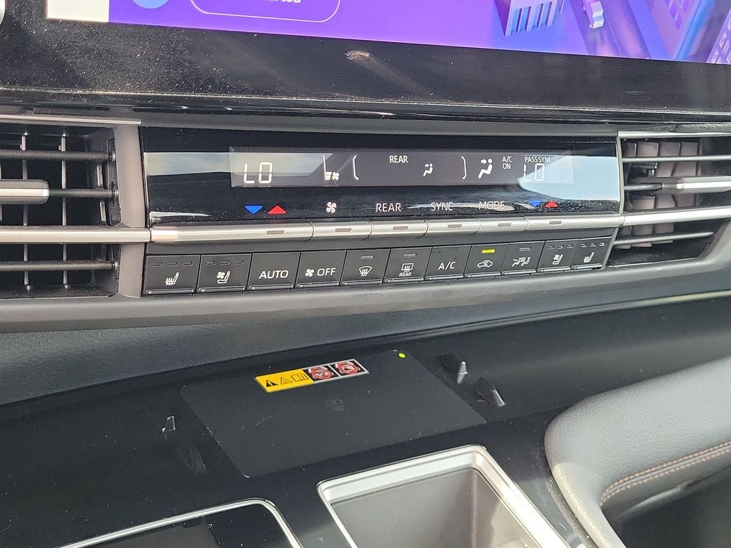 2026 Toyota Sienna Platinum 7 Passenger