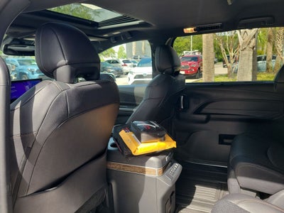 2026 Toyota Sienna Platinum 7 Passenger