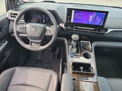 2026 Toyota Sienna Platinum 7 Passenger