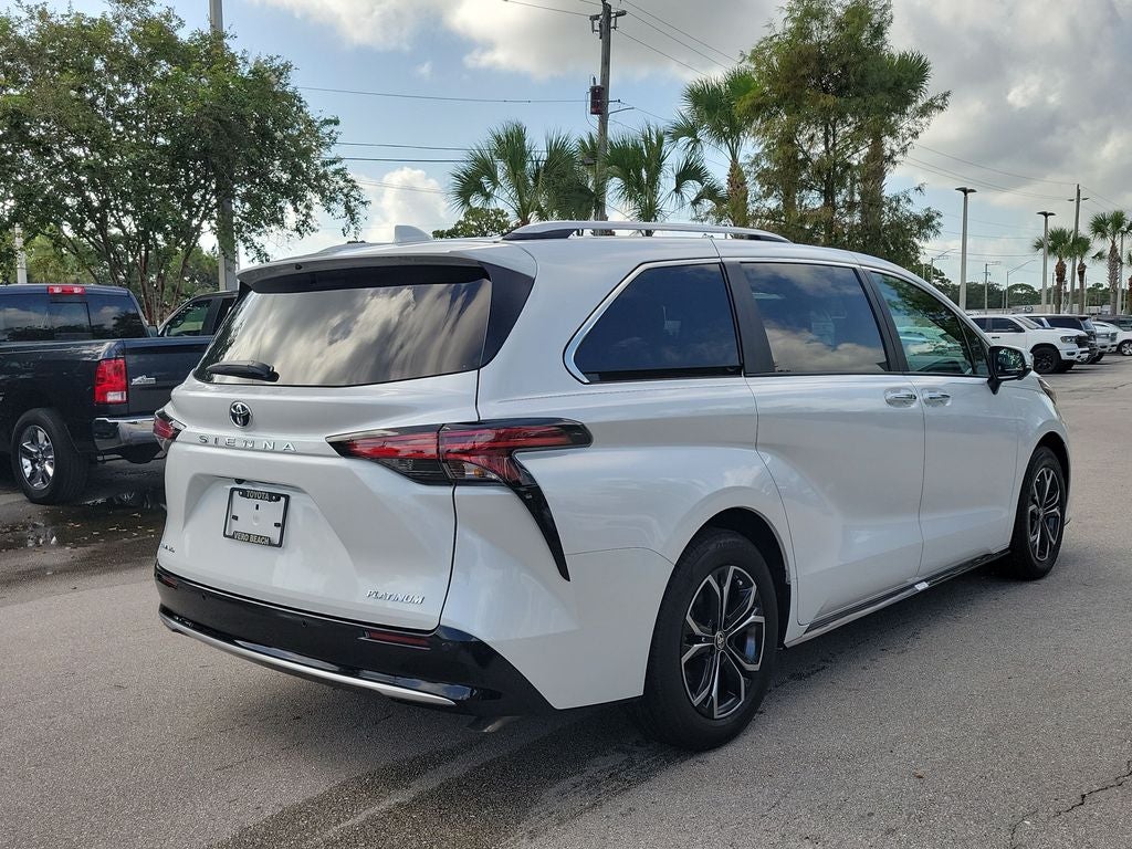 2026 Toyota Sienna Platinum 7 Passenger