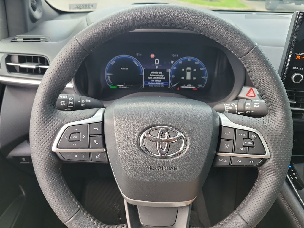 2026 Toyota Sienna Platinum 7 Passenger