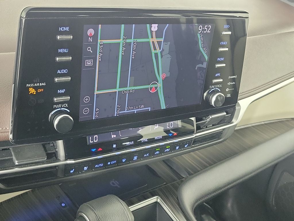 2023 Toyota Sienna Platinum 7 Passenger