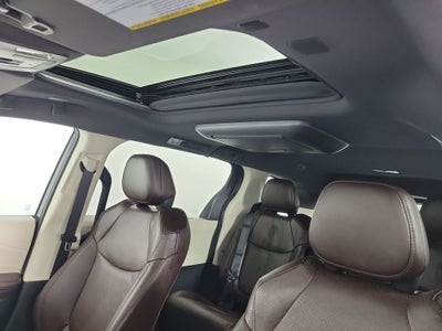 2023 Toyota Sienna Platinum 7 Passenger