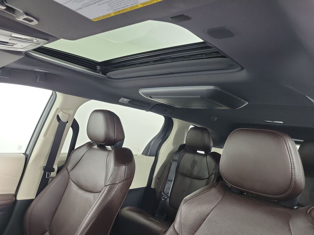 2023 Toyota Sienna Platinum 7 Passenger