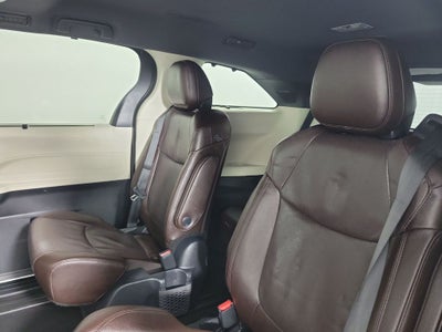 2023 Toyota Sienna Platinum 7 Passenger