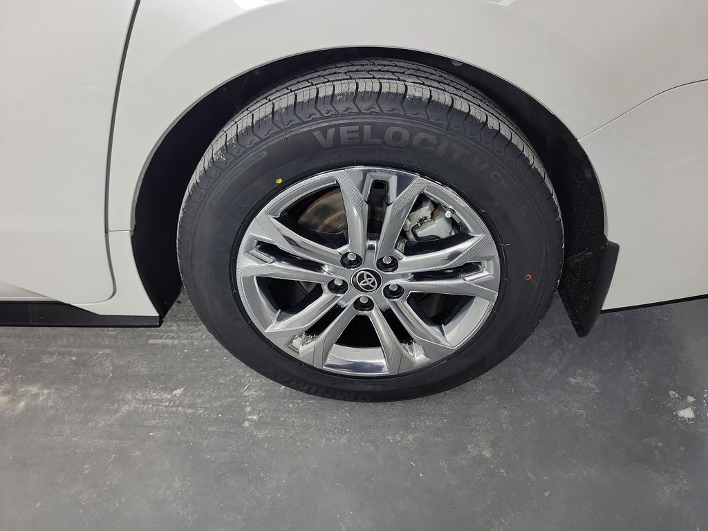 2023 Toyota Sienna Platinum 7 Passenger