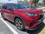 2020 Toyota Highlander Hybrid XLE