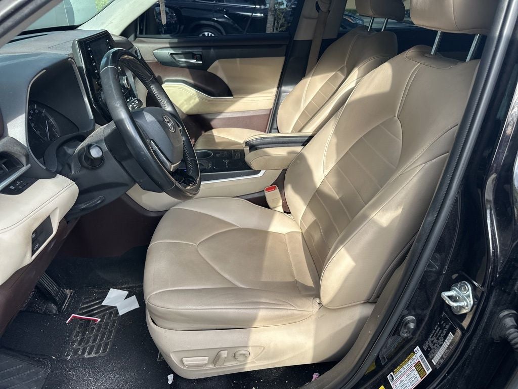 2021 Toyota Highlander XLE