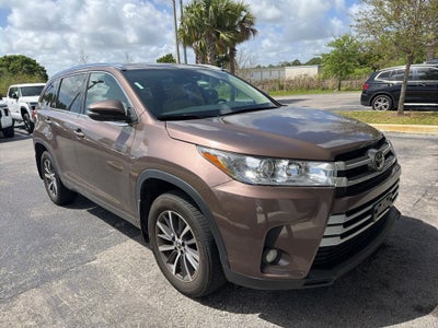 2017 Toyota Highlander XLE