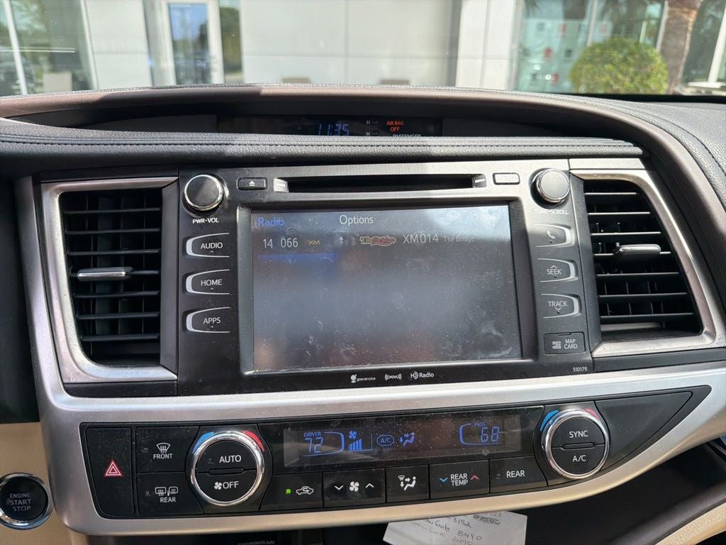 2017 Toyota Highlander XLE