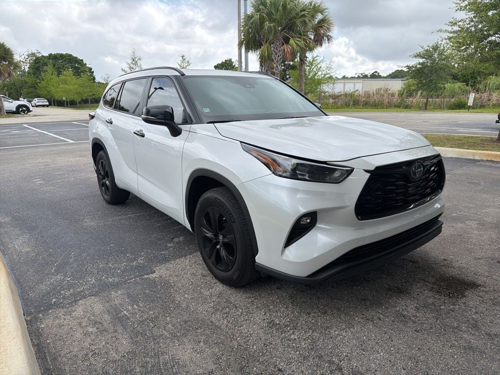 2024 Toyota Highlander Hybrid XLE