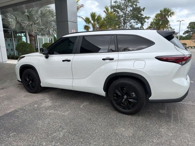 2024 Toyota Highlander Hybrid XLE