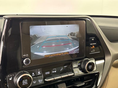 2025 Toyota Highlander Hybrid XLE